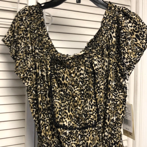 Rewind Romper NWT - Picture 2 of 4